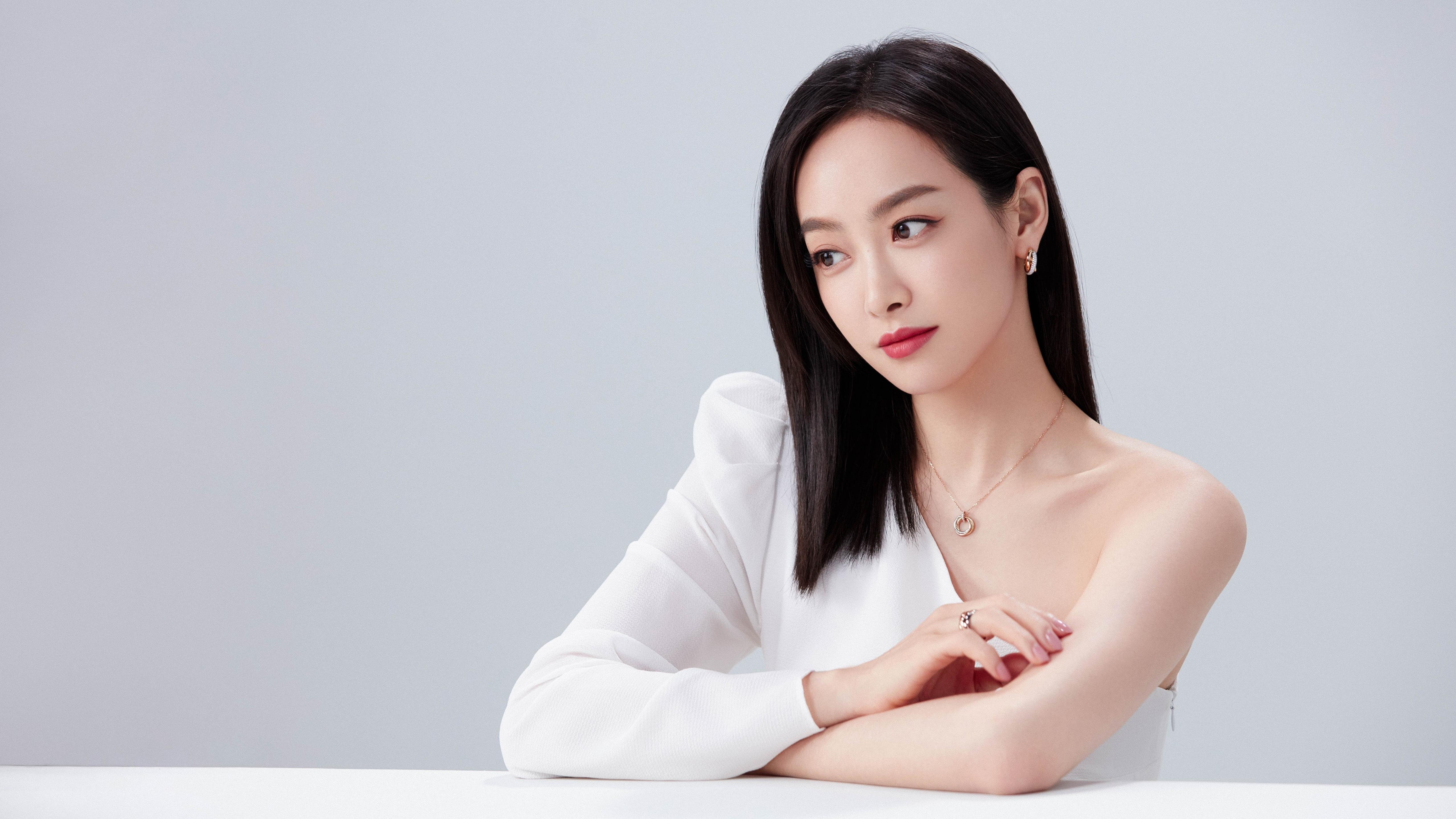 “校园足球联赛火热进行，激发青少年足球兴趣”，全国青少年校园足球特色学校汇报材料